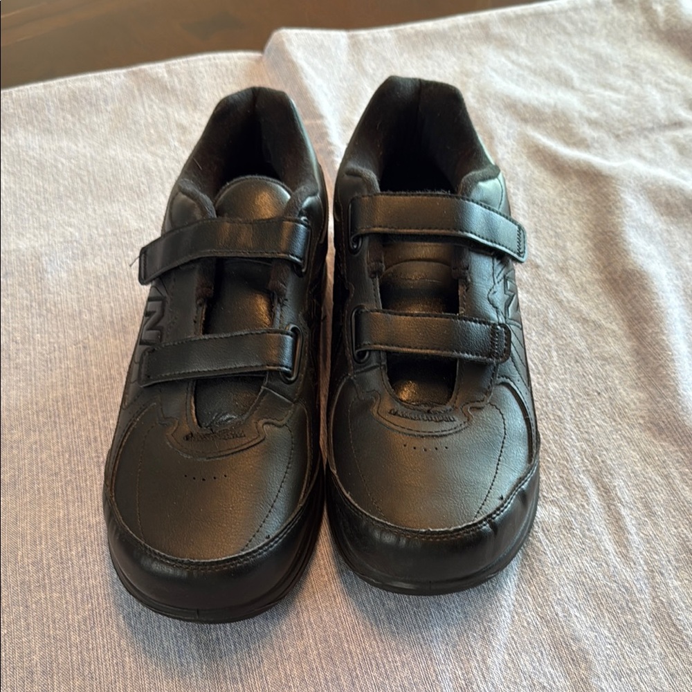 New Balance Black Sneakers Classic Design